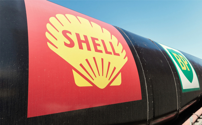 Shell and BP retro fuel transporting trucks